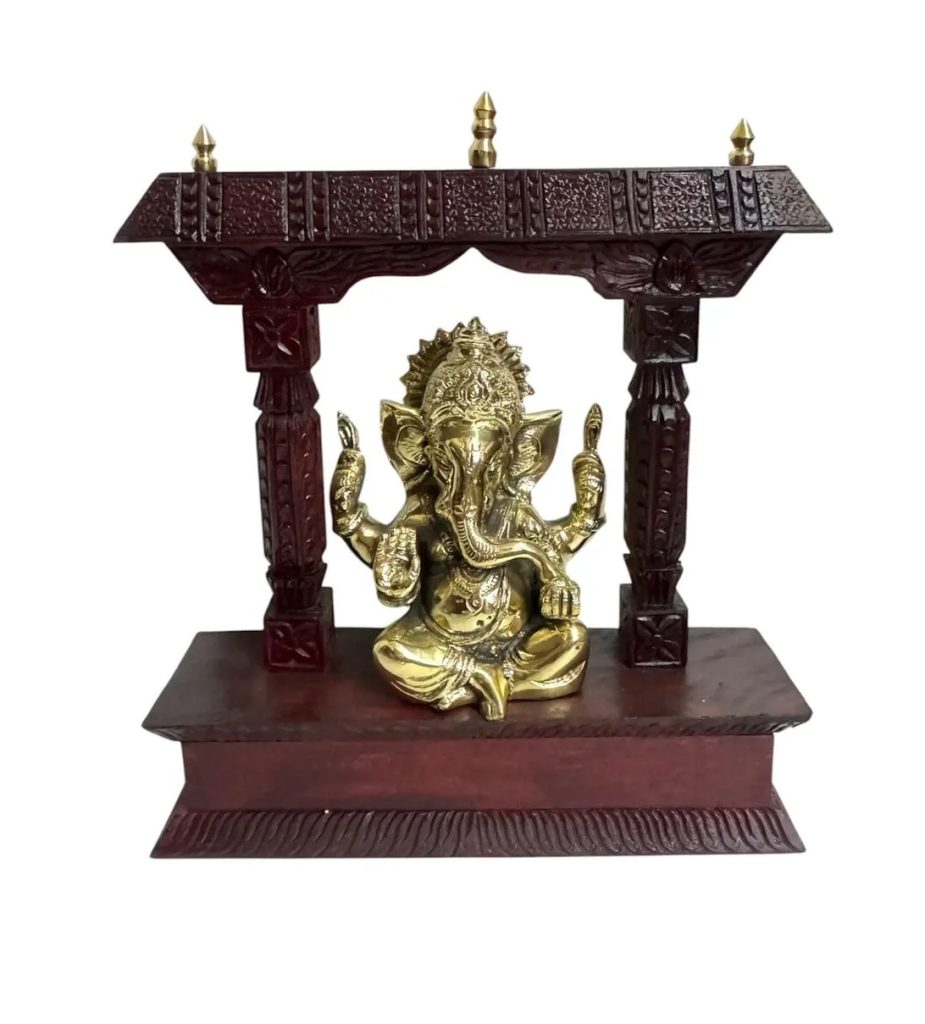 crown ganesh stand pillar maya ko chana